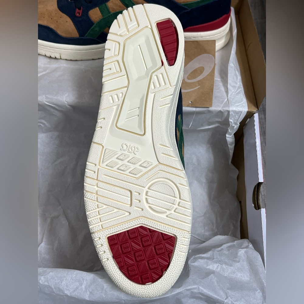 Kith ASICS Collab - Picture 5 of 16
